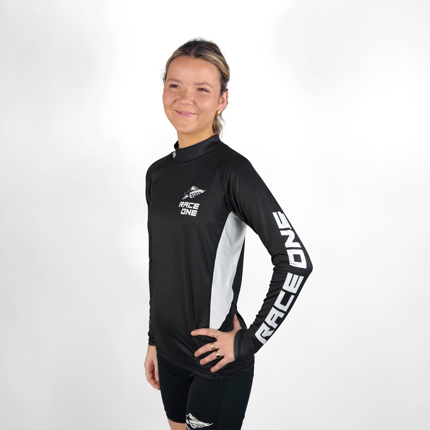 RACE ONE UV RASH TOP - BLACK