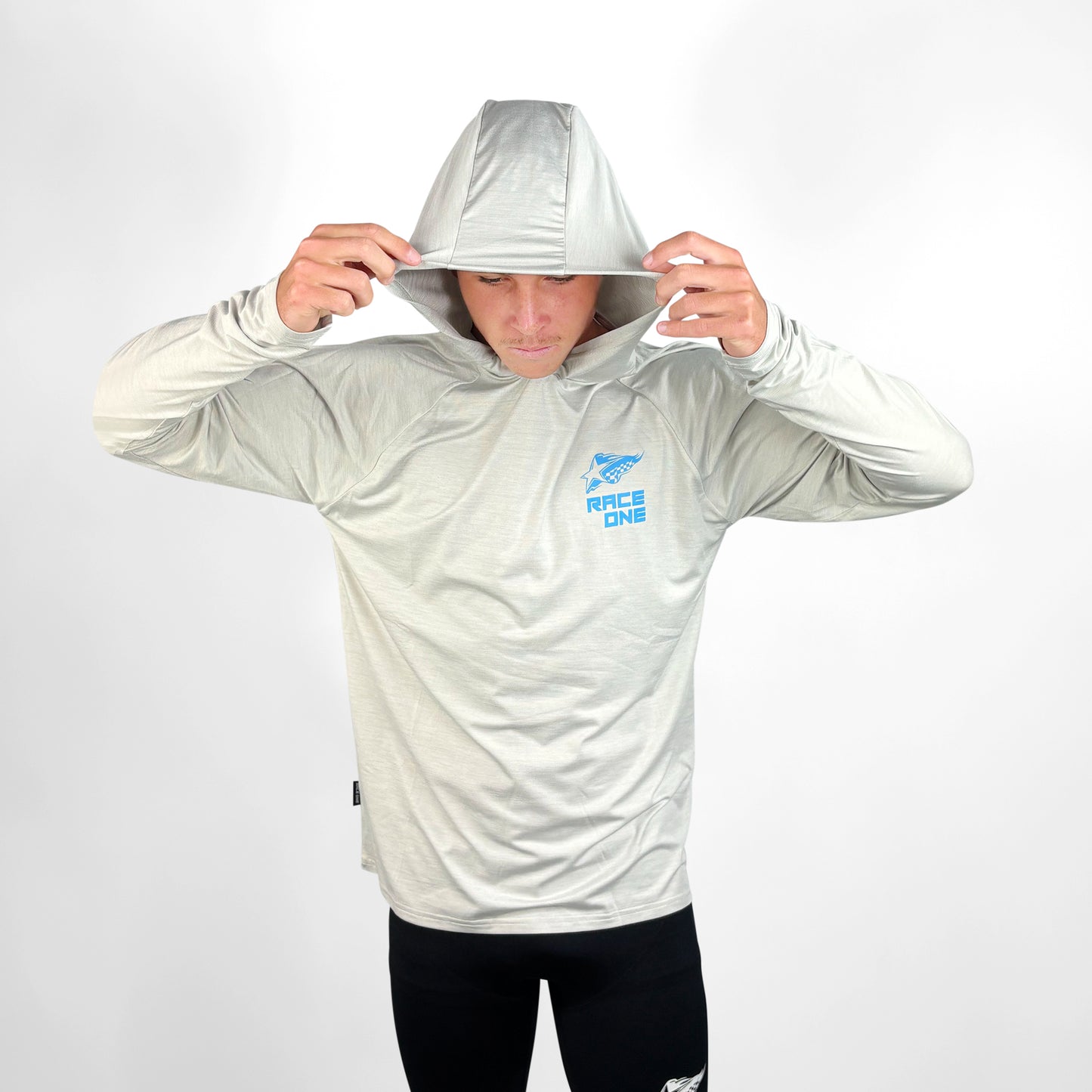 RACE ONE HOODED TECH TOP - SILVER