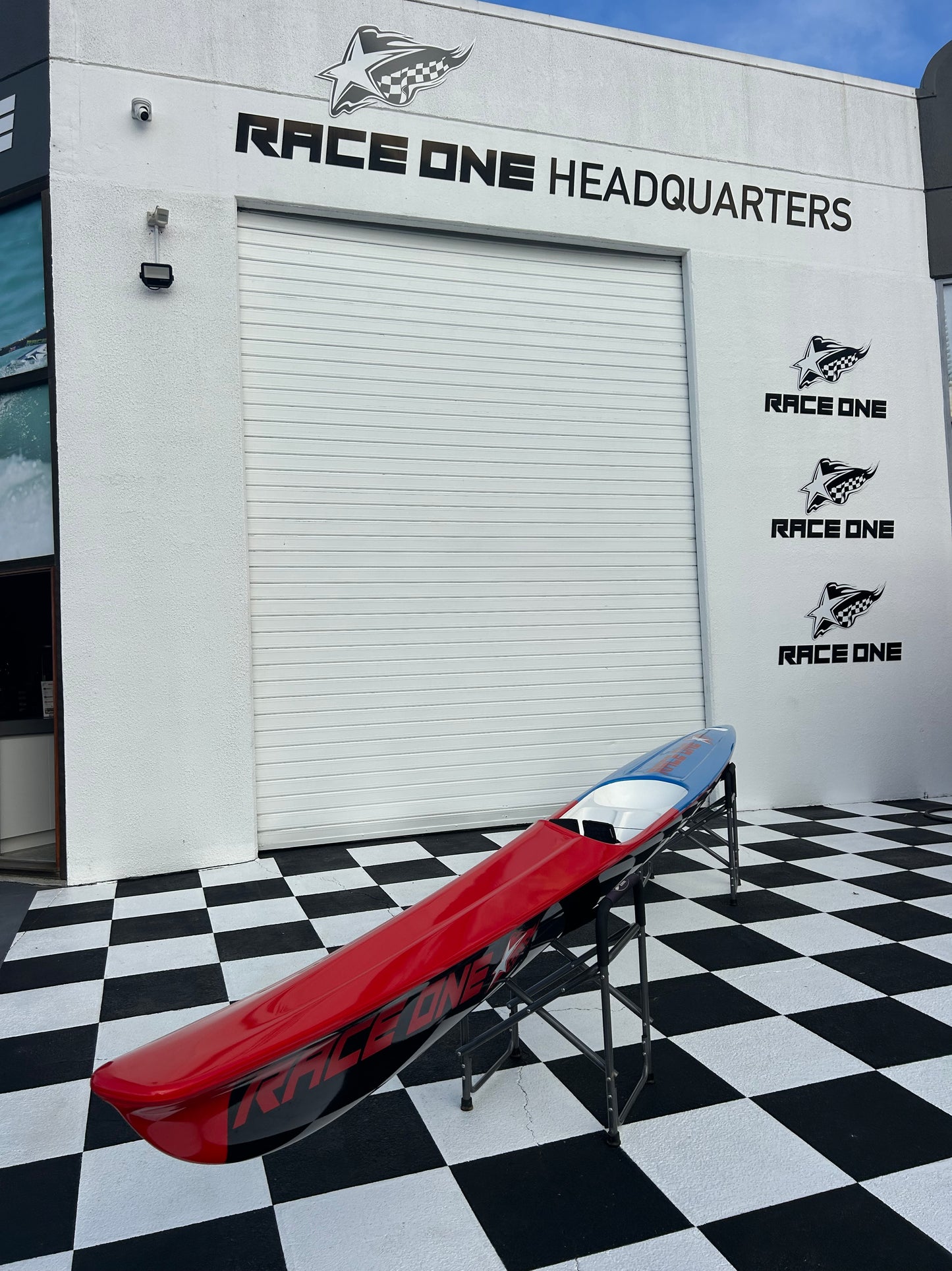 2ND HAND ADJUSTABLE SKIS